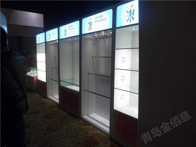 青岛世博会展柜