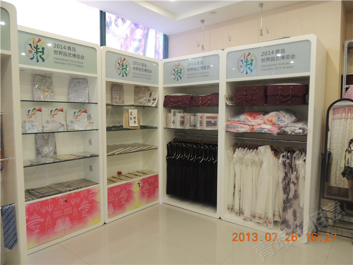 青岛世博会展柜